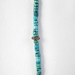 Antique silver Indian amulet, turquoise heishi beads, matched old silver spacers,  antique silver chain closure - Image 3