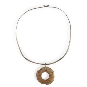 Silver assymetrical hammered neck ring with old jade dangler - Image 1