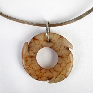 Silver assymetrical hammered neck ring with old jade dangler - Image 2