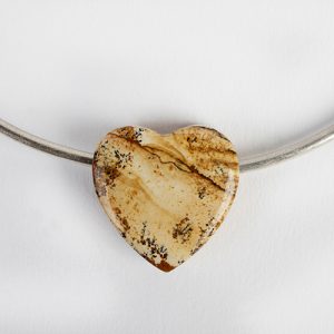 Silver neck ring with stone heart dangler - Image 2